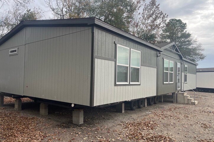 Vaquero T56P-32 Silver Spur Plus Manufactured Home Oklahoma City OK