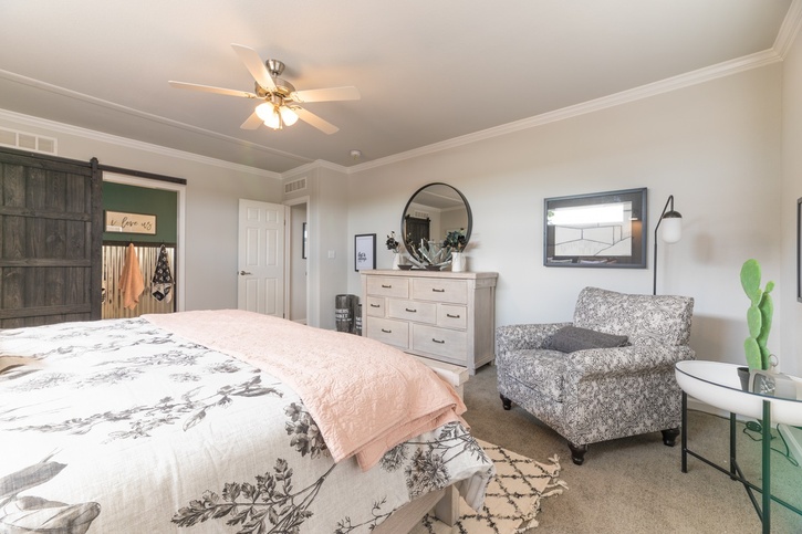 Vintage Farmhouse | 3 Bedroom, 2 Bathroom, 1984 sqft home | Built by Cavco - Austin in Austin, TX.