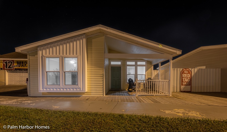 Manufactured, Modular and Mobile Homes in Plant City, FL | Palm Harbor  Village, a Cavco Company