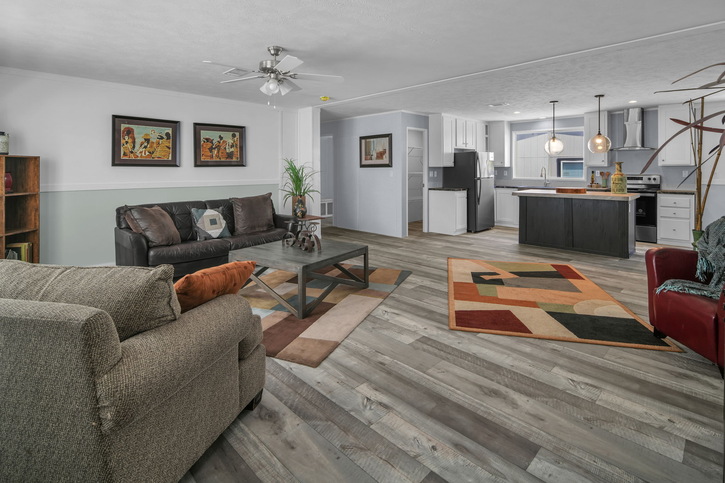 Valu Premier 32643G | 3 bedroom, 2 bathroom, 1962 sqft home | Built by Cavco - Seguin in Seguin, TX.