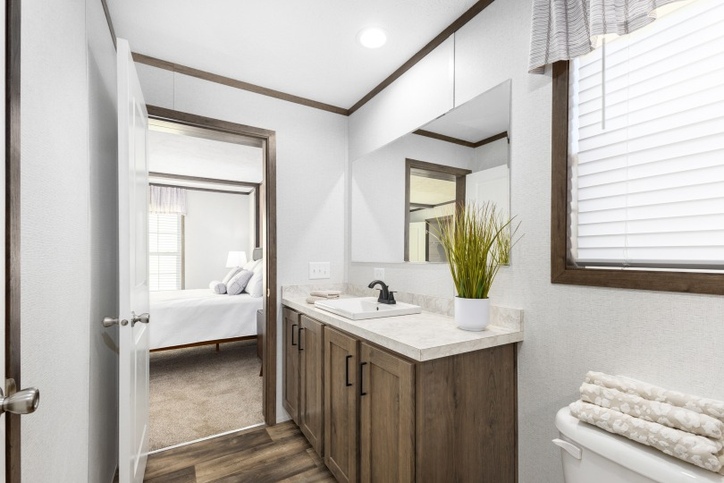 Beacon Prestige 28603B | 3 bedroom, 2 bathroom, 1600 sqft home. Built by Cavco - Shippenville in Shippenville, PA