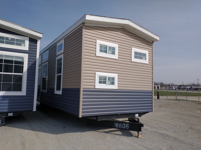 Cavco 150 190004 Park Model | 1 bedroom, 1 bathroom, 387 sqft home. Built by Cavco - Nappanee in Nappanee, IN.