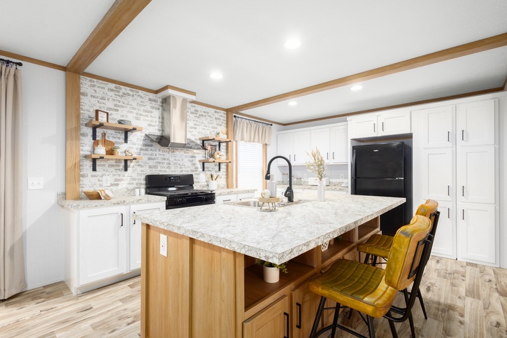 Beacon Prestige 28483C | 3 bedroom, 2 bathroom, 1280 sqft home. Built by Cavco - Shippenville in Shippenville, PA.