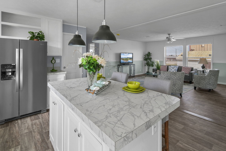 Valu Maxx Premier 32643E | 3 bedroom, 2 bathroom, 1962 sqft home | Built by Cavco - Seguin in Seguin, TX.