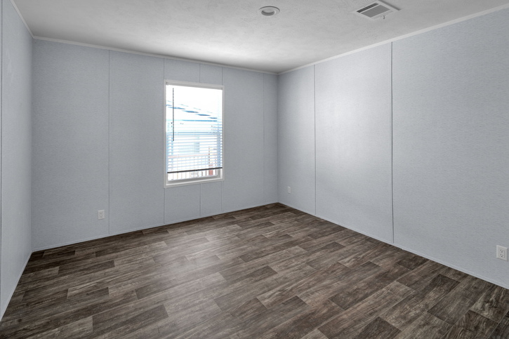 Valu Maxx Premier 32643E | 3 bedroom, 2 bathroom, 1962 sqft home | Built by Cavco - Seguin in Seguin, TX.