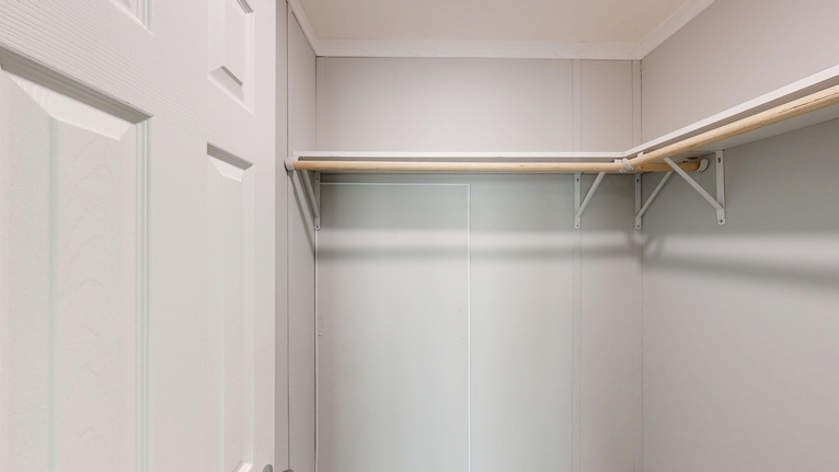Magnificent 7 2321 M7 Series Houston TX
Primary Bedroom Closet