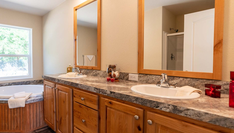 Broadmore 28683B | 3 bedroom, 2 bathroom, 1812 sqft home | Built by Cavco - Nampa in Nampa, ID.