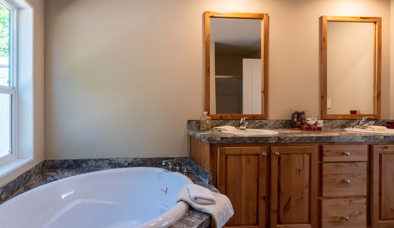 Broadmore 28683B | 3 bedroom, 2 bathroom, 1812 sqft home | Built by Cavco - Nampa in Nampa, ID.