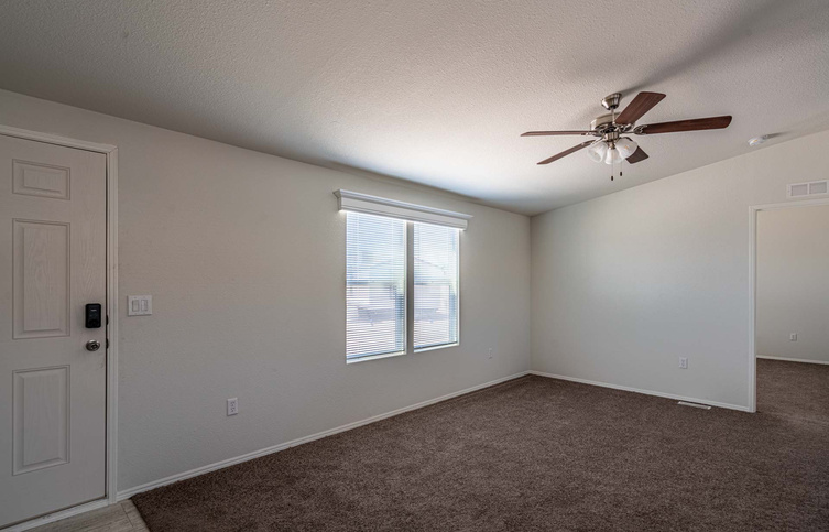 Canyon Lake 24483E | 3 bedroom, 2 bathroom, 1120 sqft home | Built by Cavco - Riverside in Riverside, CA.