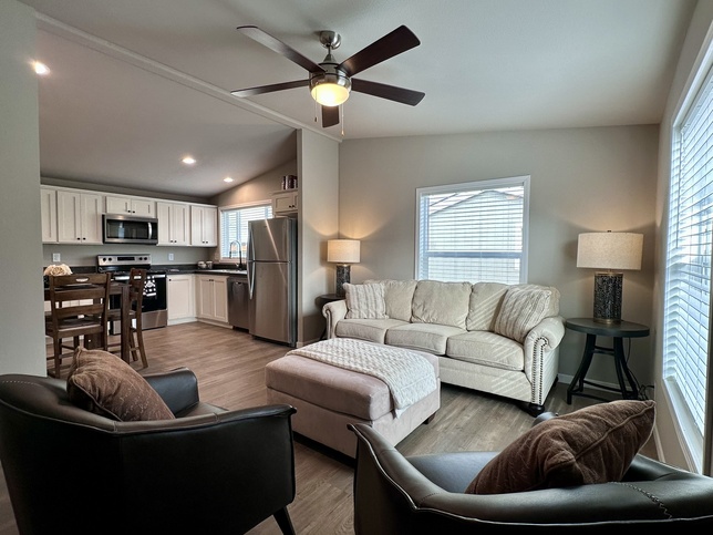 Ramblewood 24382R Woodburn OR