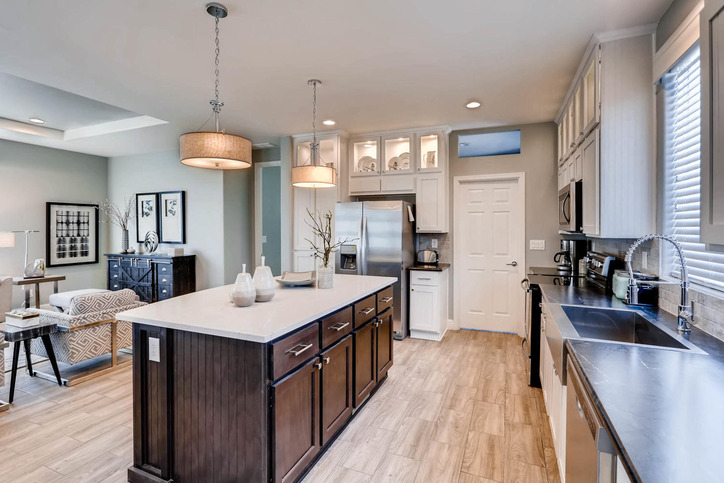 Desert Ridge 28603A | 3 bedroom, 2 bathroom, 1600 sqft home | Built by Cavco - Phoenix in Phoenix, AZ.