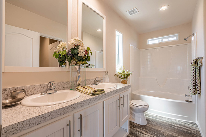 Hayden 28443E | 3 bedroom, 2 bathroom, 1260 sqft home | Built by Cavco - Nampa in Nampa, ID.