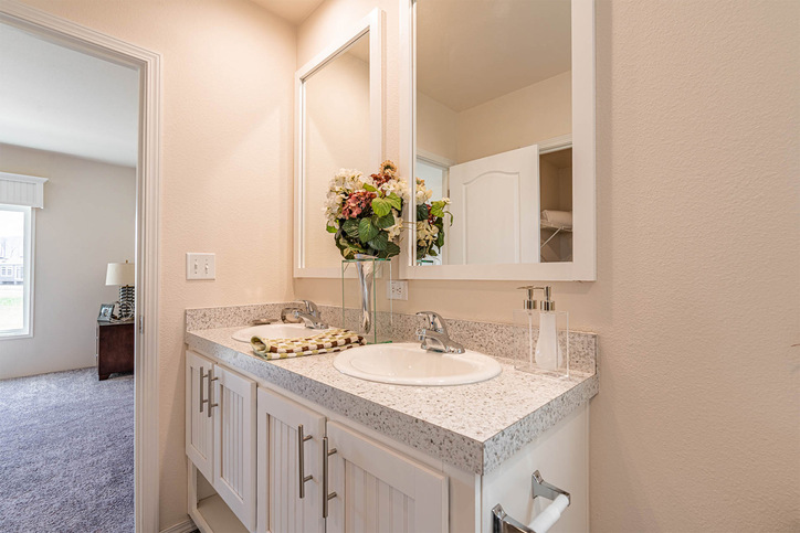 Hayden 28443E | 3 bedroom, 2 bathroom, 1260 sqft home | Built by Cavco - Nampa in Nampa, ID.