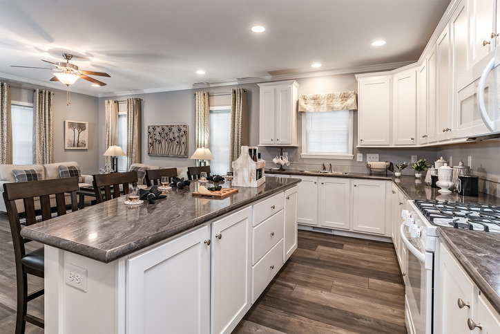 Beacon Ranch 32362NM | 2 bedroom, 2 bathroom, 1080 sqft home. Built by Cavco - Shippenville in Shippenville, PA.