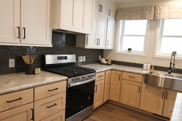 Grand 28683AM | 3 bedroom, 2 bathroom, 1856 sqft home. Built by Cavco - Manorwood in Emlenton, PA.