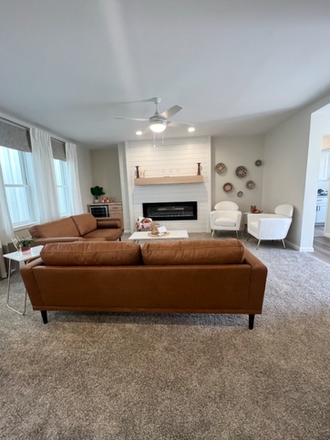 Grand 28683AM | 3 bedroom, 2 bathroom, 1856 sqft home. Built by Cavco - Manorwood in Emlenton, PA.