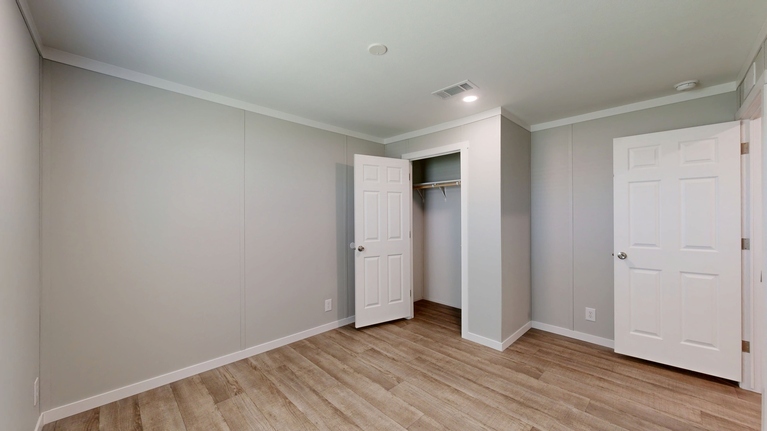 Grand Mesa 2376 Acorn Series Manufactured Home Oklahoma City, OK
Bedroom 2