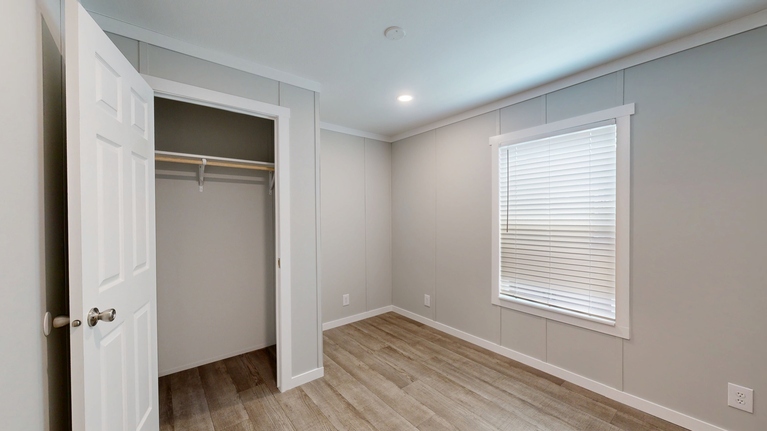 Grand Mesa 2376 Acorn Series Manufactured Home Oklahoma City, OK
Bedroom 5