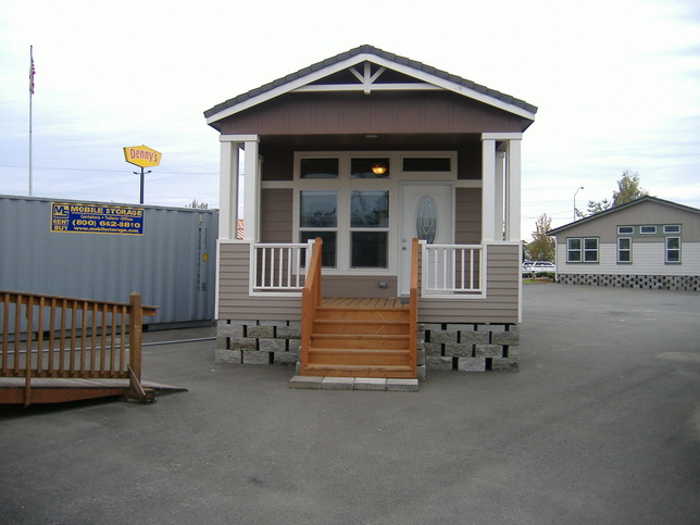 Paradise I | 1 bedroom, 1 bathroom, 586 sqft home | Built by Cavco - Millersburg in Millersburg, OR.