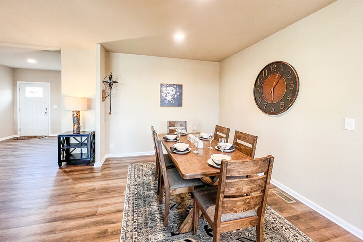 Evergreen 37624E | 4 bedroom, 2 bathroom, 2273 sqft home | Built by Cavco - Woodburn in Woodburn, OR.