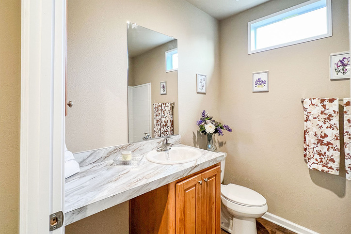 Evergreen 37624E | 4 bedroom, 2 bathroom, 2273 sqft home | Built by Cavco - Woodburn in Woodburn, OR.