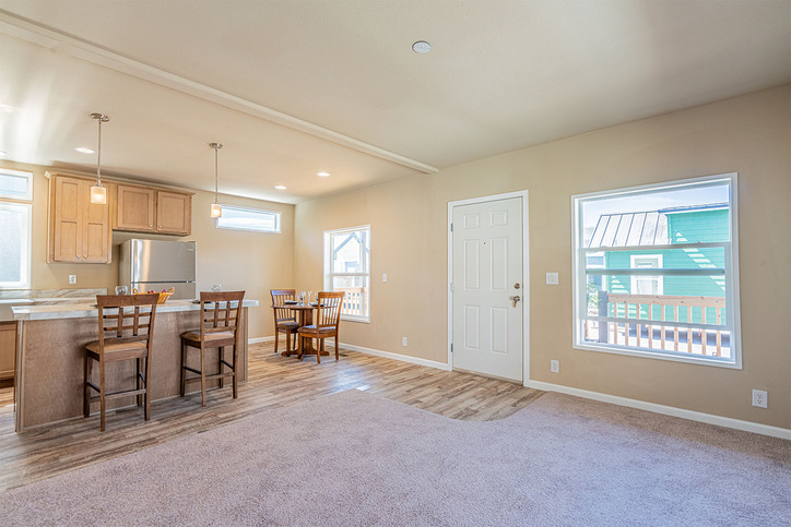 Evergreen 24342E | 2 bedroom, 1 bathroom, 793 sqft home | Built by Cavco - Woodburn in Woodburn, OR.