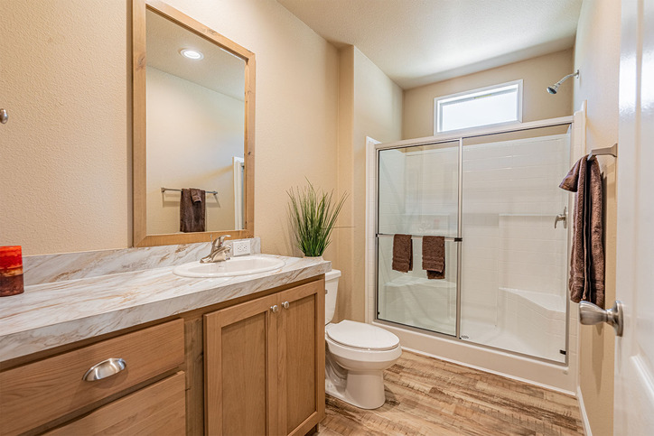 Evergreen 24342E | 2 bedroom, 1 bathroom, 793 sqft home | Built by Cavco - Woodburn in Woodburn, OR.