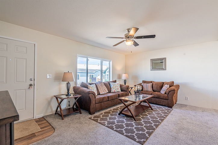 Sandpointe 28664A | 4 bedroom, 2 bathroom, 1760 sqft home | Built by Cavco - Woodburn in Woodburn, OR.