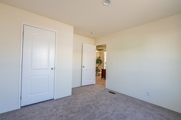 Sandpointe 28664A | 4 bedroom, 2 bathroom, 1760 sqft home | Built by Cavco - Woodburn in Woodburn, OR.