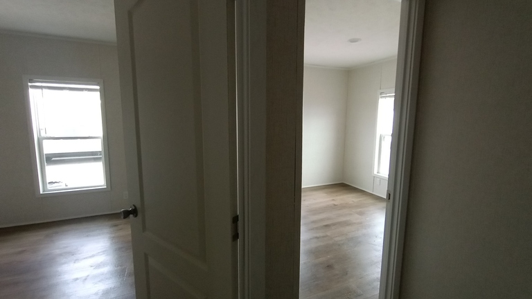 Sandalwood XL 16663U Madison IN