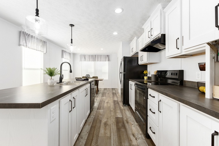 Grand Am 28523E | 3 bedroom, 2 bathroom, 1387 sqft home. Built by Cavco - Clarion in Shippenville, PA.