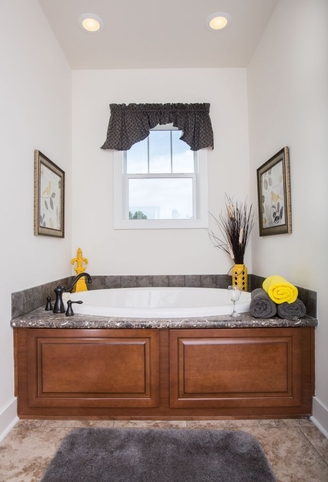Baxter 42483A | 3 bedroom, 2 bathroom, 1932 sqft home | Built by Cavco - Crouse in Crouse, NC.
