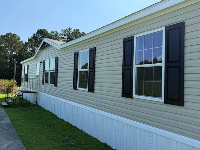 Iron Ranch 28563A | 3 bedroom, 2 bathroom, 1493 sqft home | Built by Cavco - Moultrie in Moultrie, GA.