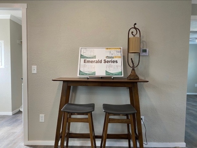 Emerald 16723A Albuquerque NM