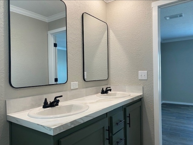 Emerald 16723A Albuquerque NM