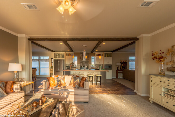 Sonora II 32763B | 3 Bedroom, 2 Bathroom, 2356 sqft home | Built by Cavco - Austin in Austin, TX.