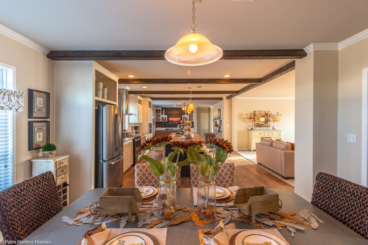 Sonora II 32763B | 3 Bedroom, 2 Bathroom, 2356 sqft home | Built by Cavco - Austin in Austin, TX.