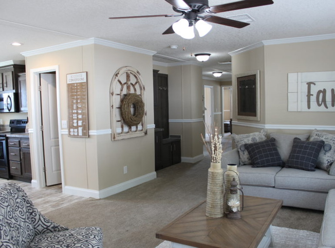Rafael 32764J | 4 bedroom, 2 bathroom, 2255 sqft home | Built by Cavco - Moultrie in Moultrie, GA.