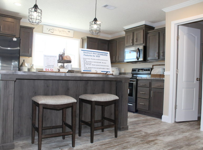 Rafael 32764J | 4 bedroom, 2 bathroom, 2255 sqft home | Built by Cavco - Moultrie in Moultrie, GA.
