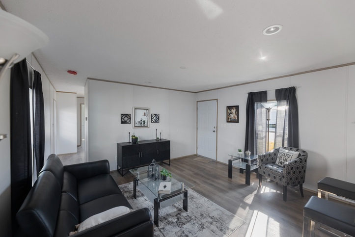 Phoenix 16763A | 3 bedroom, 2 bathroom, 1140 sqft home | Built by Cavco - Hamlet in Hamlet, NC.
