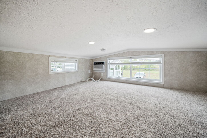Country Manor 100176M | 1 bedroom, 1 bathroom, 399 sqft home. Built by Cavco - Nappanee in Nappanee, IN.