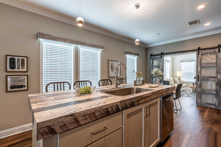 The Summer Cove III | 2 bedroom, 2 bathroom, 1608 sqft home. Built by Cavco - Plant City in Plant City, FL.