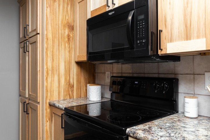 Sapphire 16763A | 3 bedroom, 2 bathroom, 1140 sqft home | Built by Cavco - Dorchester in Dorchester, WI.