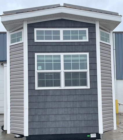 Country Manor 100176S Park Model | 1 bedroom, 1 bathroom, 370 sqft home. Built by Cavco - Nappanee in Nappanee, IN.