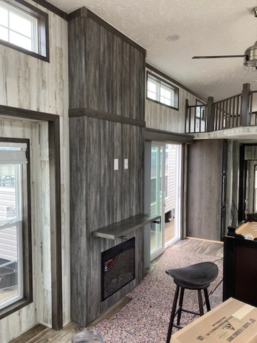 Country Manor 100176S Park Model | 1 bedroom, 1 bathroom, 370 sqft home. Built by Cavco - Nappanee in Nappanee, IN.