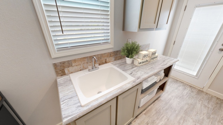 Beaumont 5079 Classic II Series Manufactured Home Bryan, TX
Utility Room
