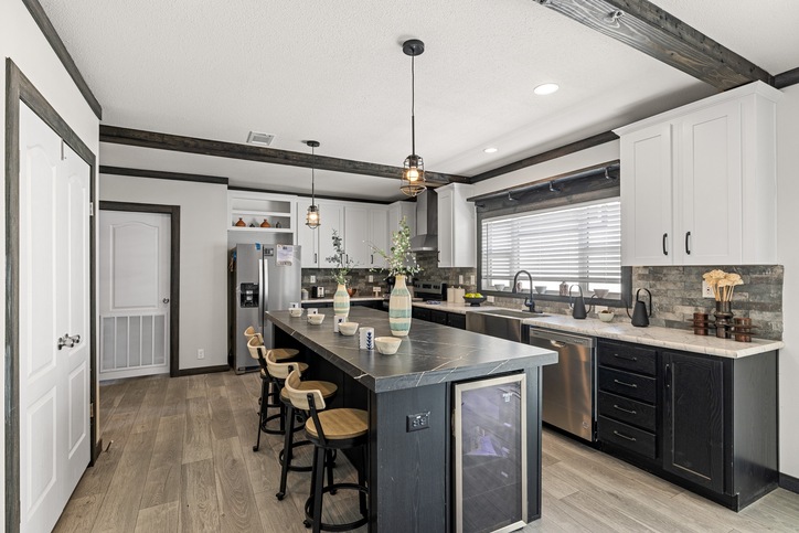Pecan Valley UNBELIEVEABLE KITCHEN!!~~ 30764P New Braunfels TX