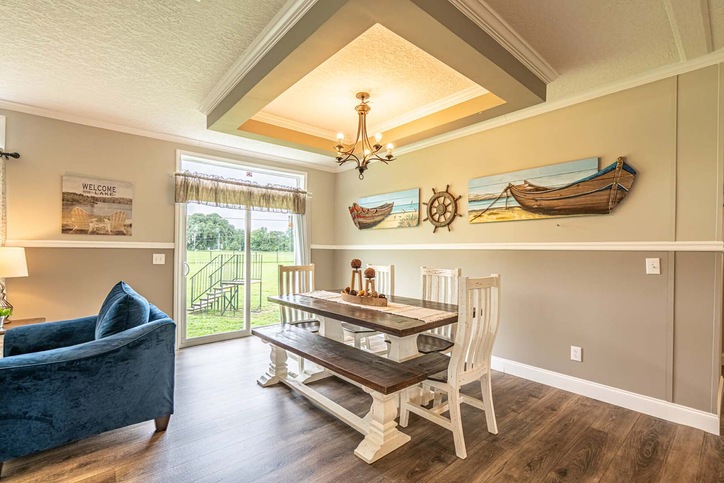 Thomas 32663B | 3 bedroom, 2 bathroom, 1958 sqft home | Built by Cavco - Moultrie in Moultrie, GA.