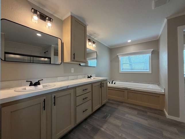 Solitaire 28784A Albuquerque NM