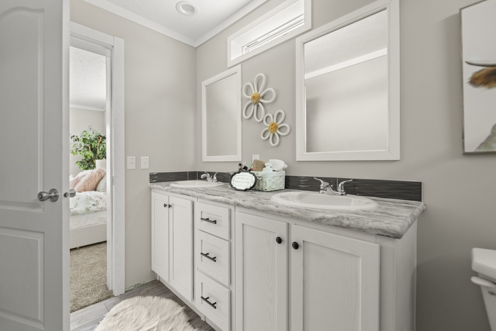Escape 28443B | 3 bedroom, 2 bathroom, 1173 sqft home | Built by Cavco - Lafayette in Lafayette, TN.